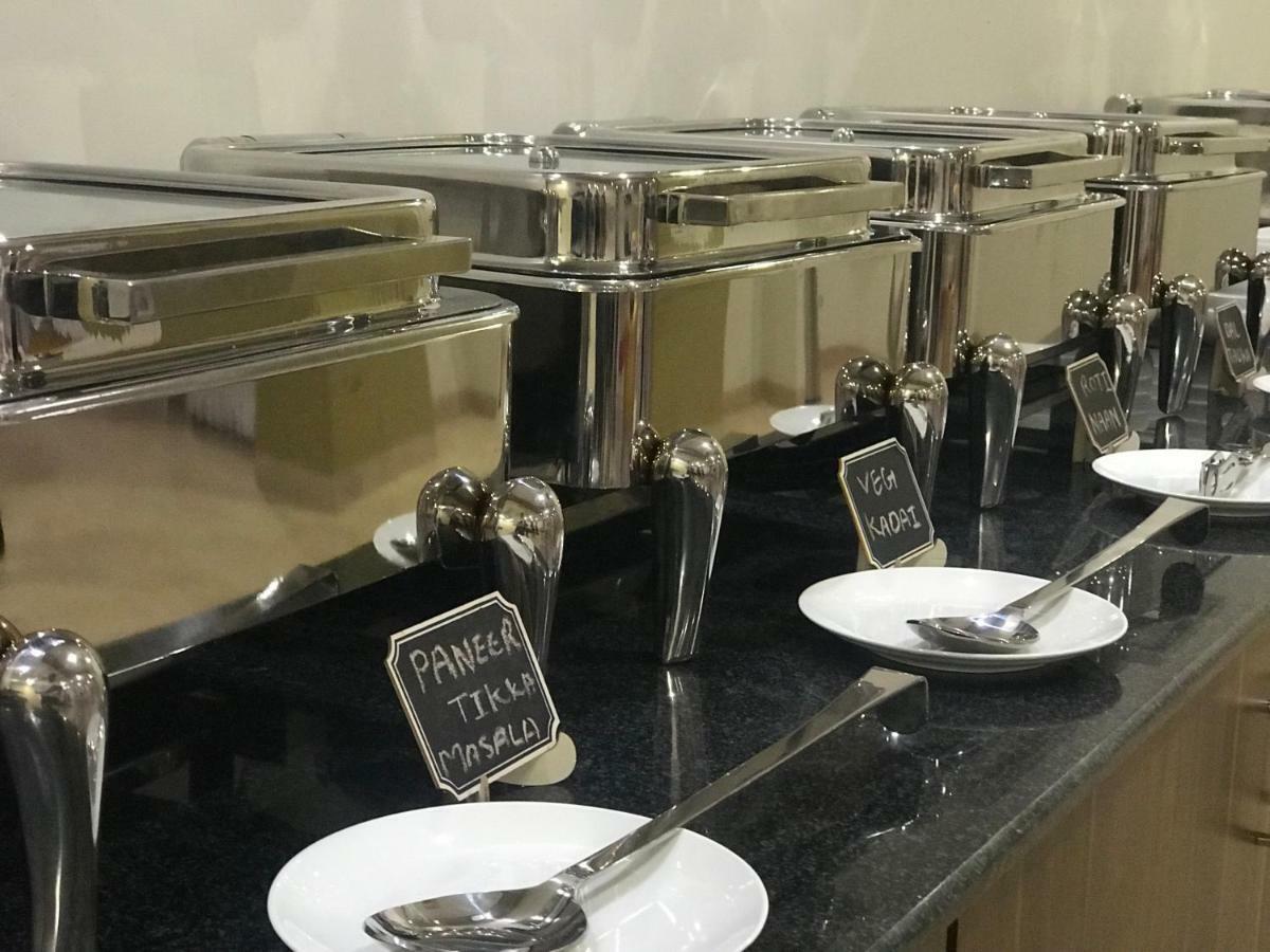 Kyriad Hotel Solapur By Othpl المظهر الخارجي الصورة