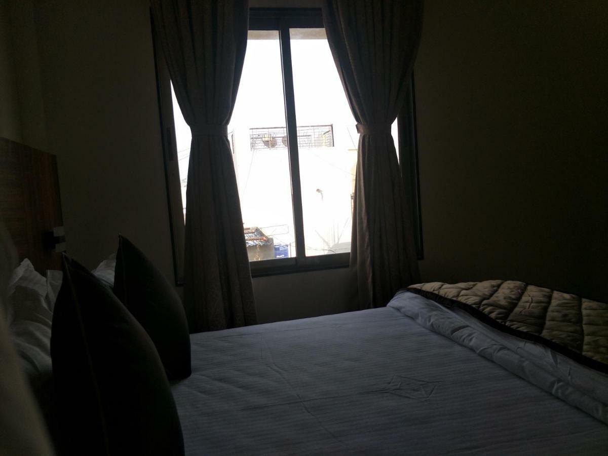 Kyriad Hotel Solapur By Othpl المظهر الخارجي الصورة
